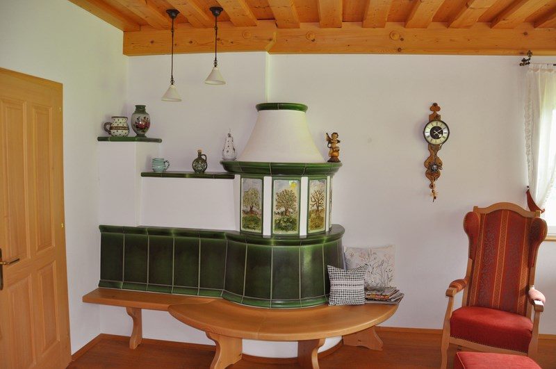 landhaus-kachelofen_brauchtum