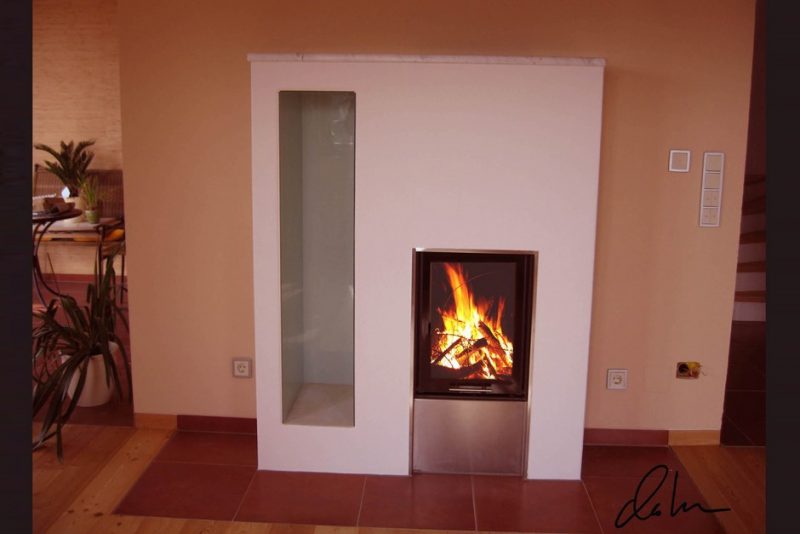 kachelofen_holzlege_seitlich